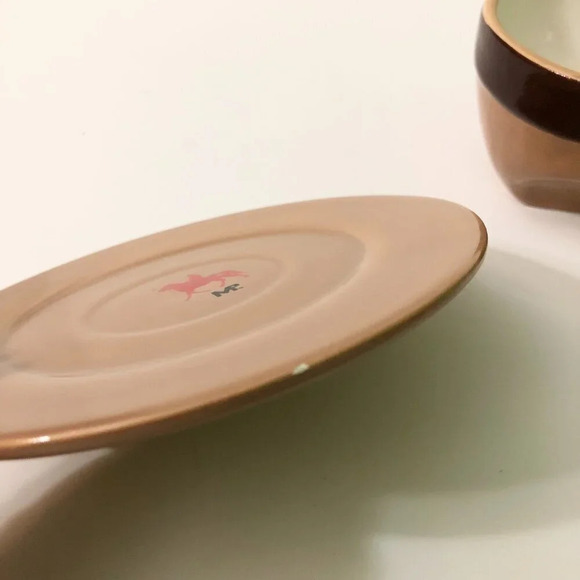 Main And Local The  Mountie Hat Teacup Set - Picture 3 of 16